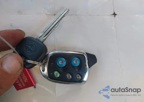 2009 Toyota Sienna Ce z USA, uszkodzony, nr VIN 5TDZK23C79S279511